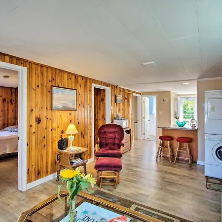 Cozy Hampton Cottage - Walk To Beaches And Marina! Extérieur photo